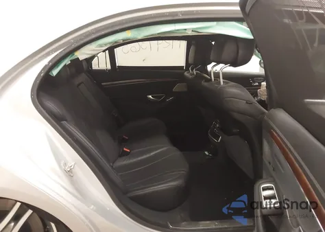 2016 Mercedes-Benz S 550 4Matic z USA, uszkodzony, nr VIN WDDUG8FB2GA227592